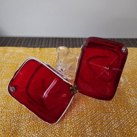 Vintage Red Plastic Big Candy Dept. 56 Magnetic Hinged Candy Holder Trinket Box - Picture 4 of 4